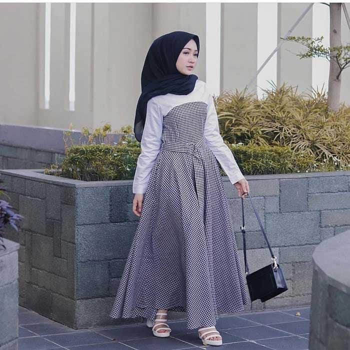 Busana Muslim Wanita Tetap Membuat Anda Terlihat Keren